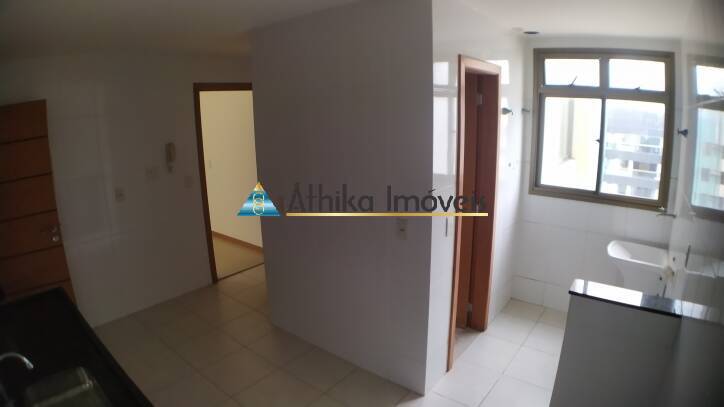 Apartamento à venda com 3 quartos, 105m² - Foto 9