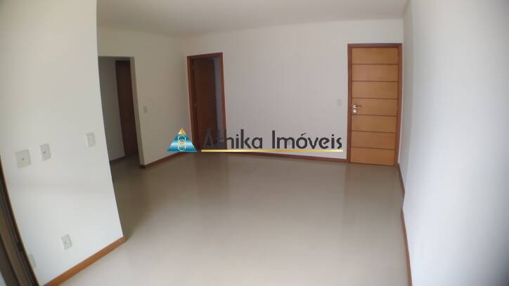 Apartamento à venda com 3 quartos, 105m² - Foto 6