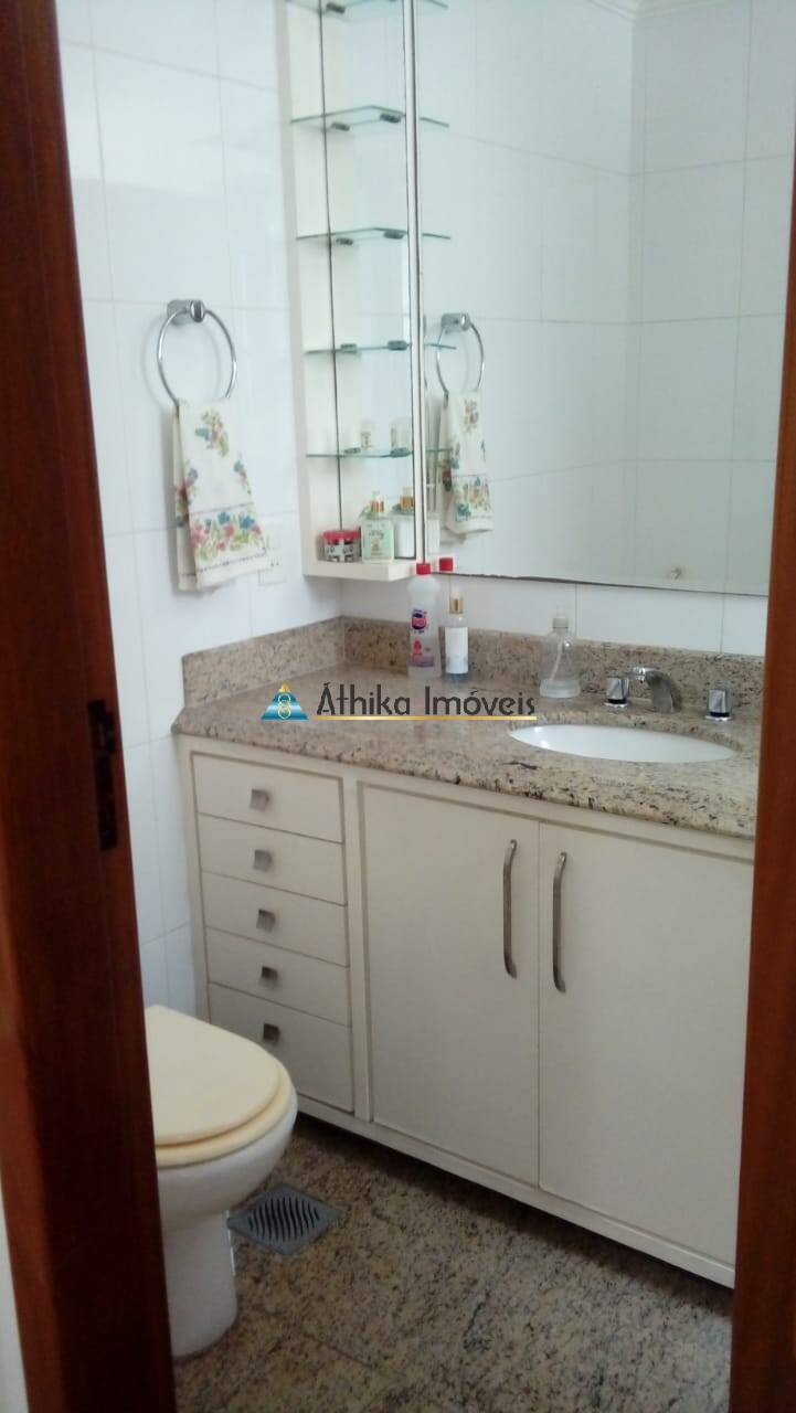 Apartamento à venda com 4 quartos, 250m² - Foto 19