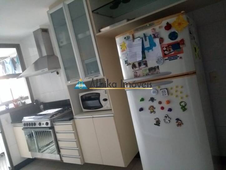 Apartamento à venda com 4 quartos, 250m² - Foto 25