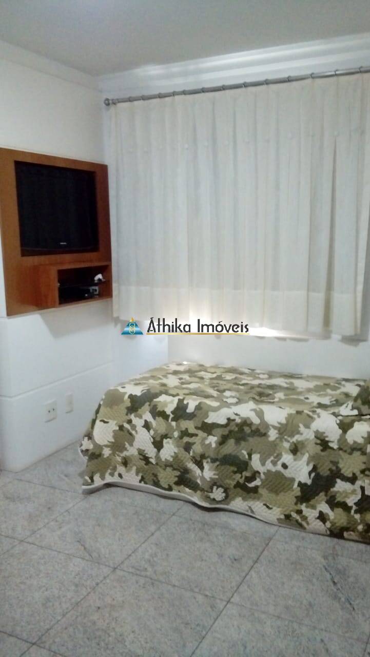 Apartamento à venda com 4 quartos, 250m² - Foto 17