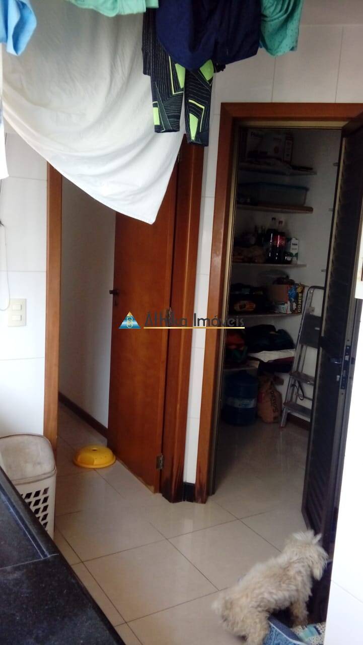 Apartamento à venda com 4 quartos, 250m² - Foto 29