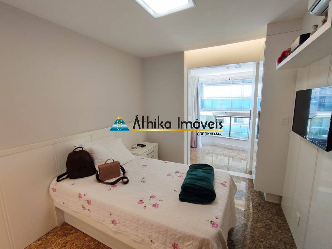 Apartamento à venda com 4 quartos, 250m² - Foto 13