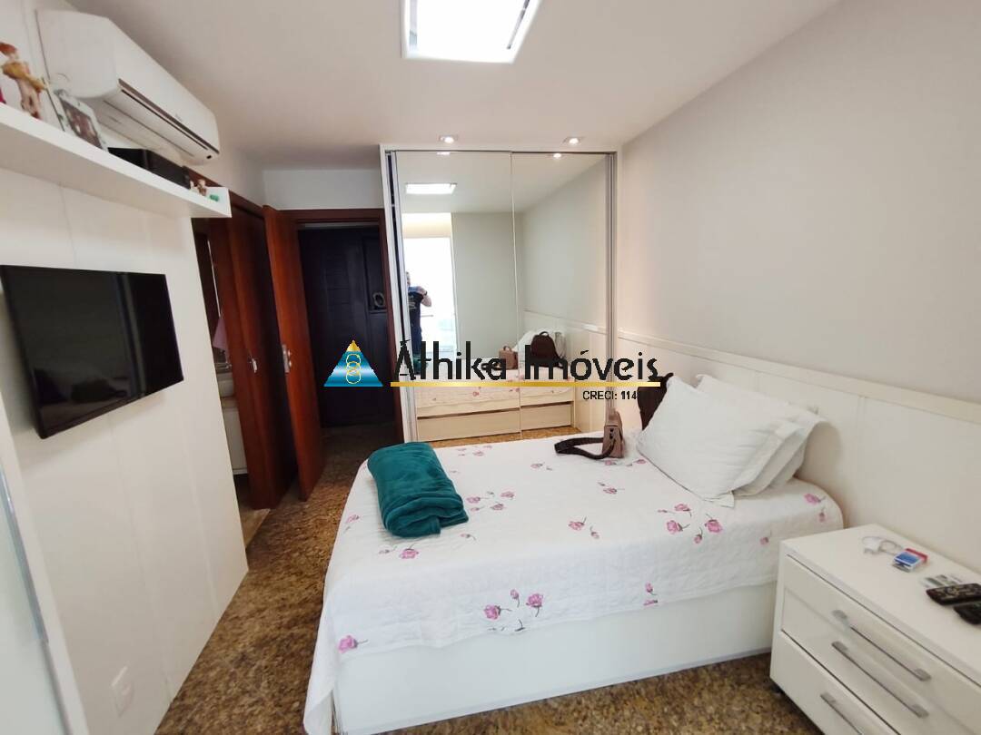 Apartamento à venda com 4 quartos, 250m² - Foto 12