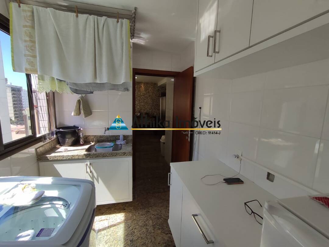 Apartamento à venda com 4 quartos, 250m² - Foto 25