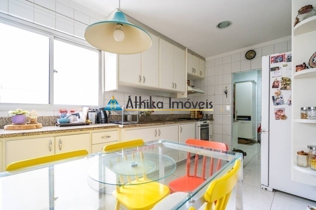 Apartamento à venda com 4 quartos, 240m² - Foto 27