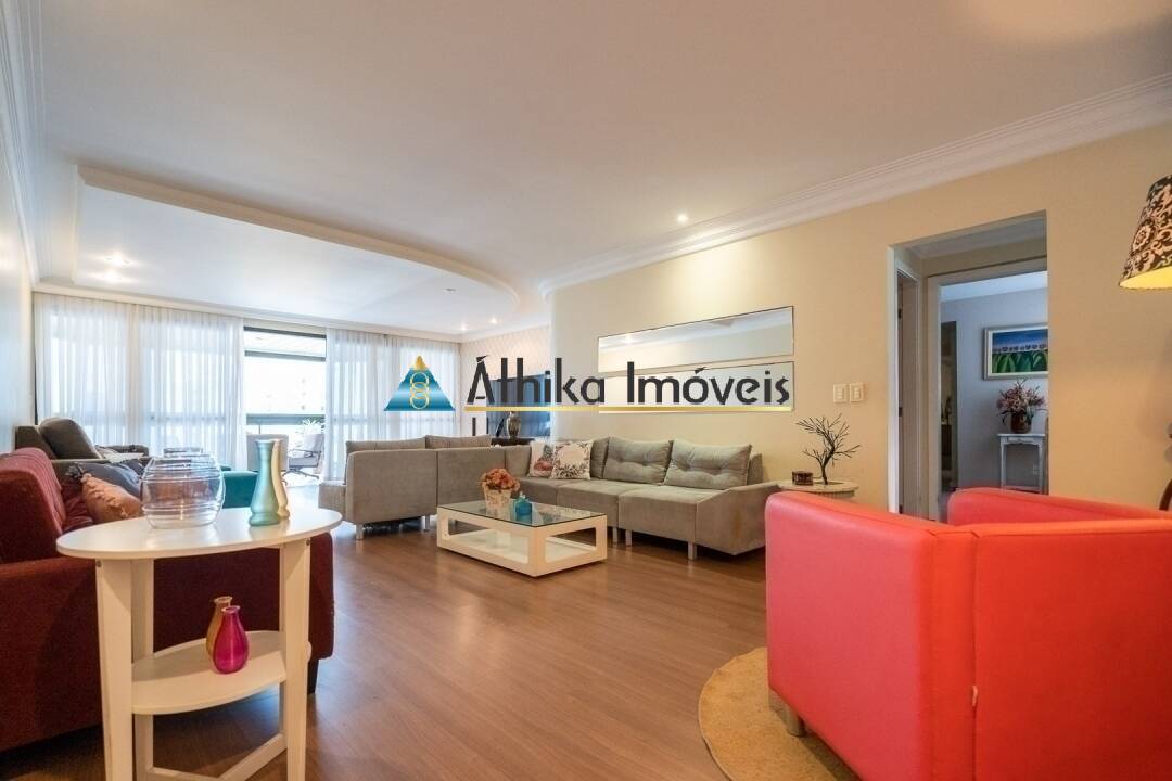 Apartamento à venda com 4 quartos, 240m² - Foto 4