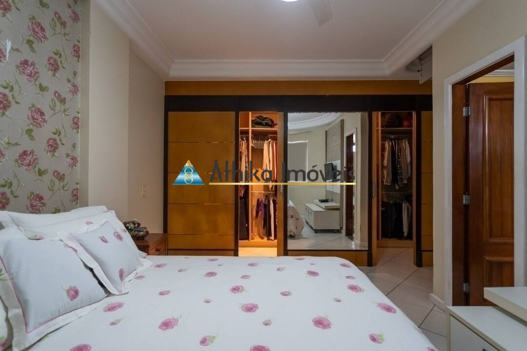 Apartamento à venda com 4 quartos, 240m² - Foto 19