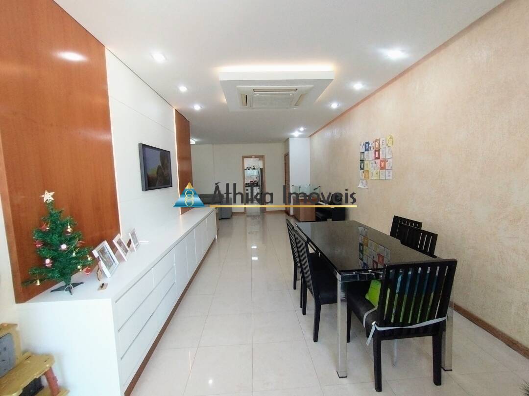 Apartamento à venda com 4 quartos, 160m² - Foto 2