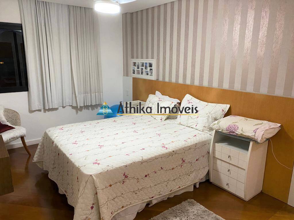 Apartamento à venda com 4 quartos, 270m² - Foto 10