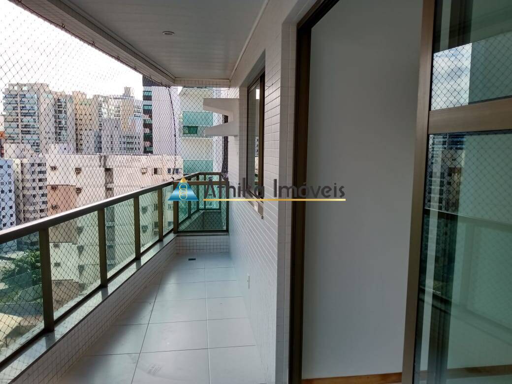 Apartamento à venda com 3 quartos, 97m² - Foto 2